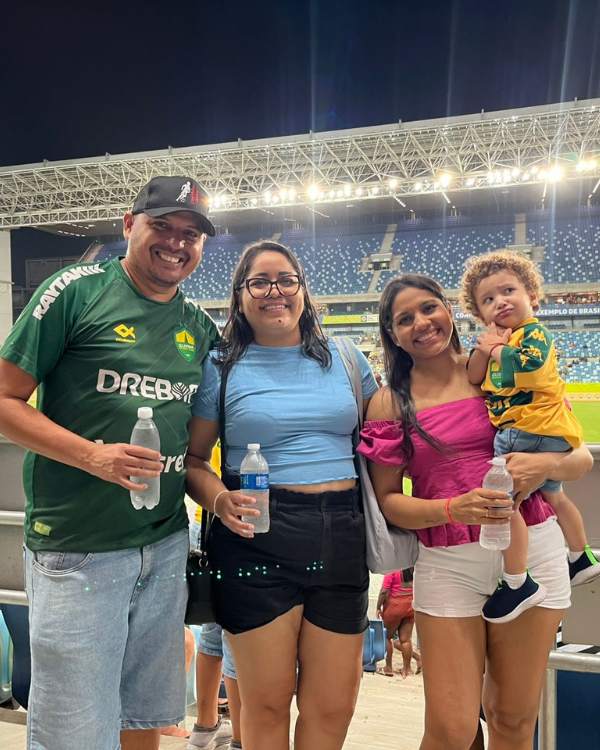 foto site jogando em casa (1)