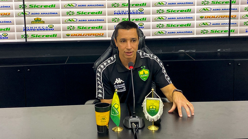 Técnico Eduardo abre o jogo após empate do  Cuiabá