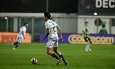 Cuiabá perde por 1 a 0 para o América-MG e complica o acesso à Série A. Veja como foi o jogo e o próximo desafio contra o São Bernardo.
