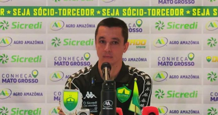 Eduardo Barros exalta a persistência do Cuiabá após vitória sobre o Vila Nova, destaca evolução de Calebe e vê Dourado cada vez mais próximo da briga pelo G6 da Série B.