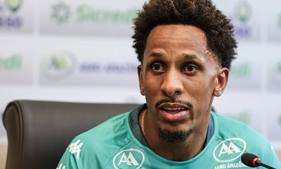 "Lucas Mineiro em entrevista falando sobre a final do Campeonato Mato-grossense e a busca do Cuiabá pelo pentacampeonato."