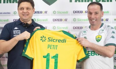 Cuiabá sofre transfer ban da FIFA por dívida de cerca de R$ 4 milhões com Petit. Clube tem 60 dias para quitar a pendência e liberar registros.