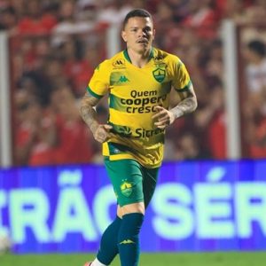 Cuiabá rescinde com Rodrigo Rodrigues, atacante emprestado pelo Mirassol que disputou 29 jogos em 2026 e encerra passagem sem gols pelo Dourado.
